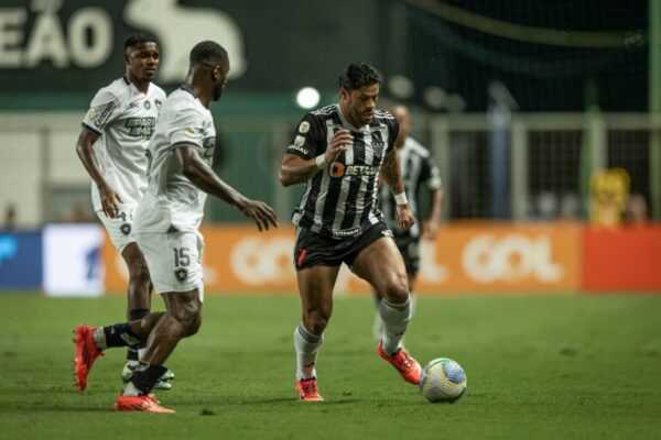 Finalistas da Libertadores estão entre clubes que mais investiram finalistas-da-libertadores-estao-entre-clubes-que-mais-investiram